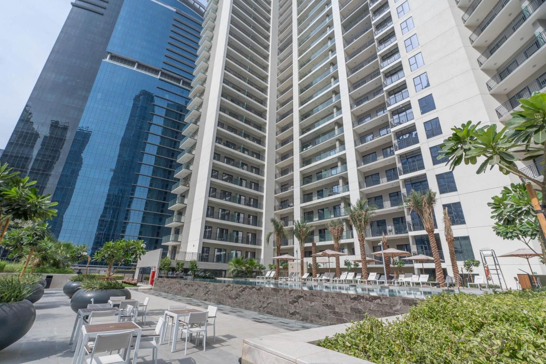 Perfect Location-for Work Or Leisure Apartment