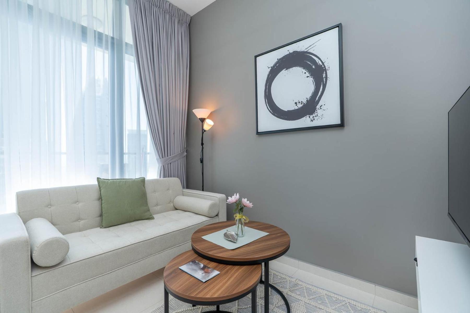Perfect Location-for Work Or Leisure
