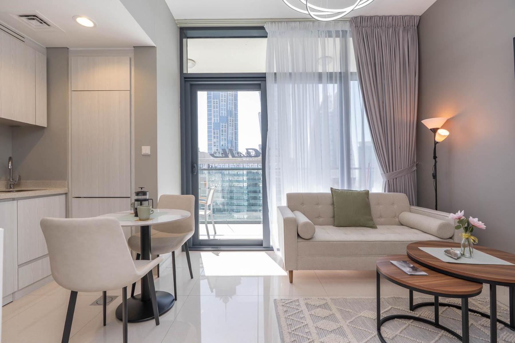 Apartment Perfect Location-for Work Or Leisure *