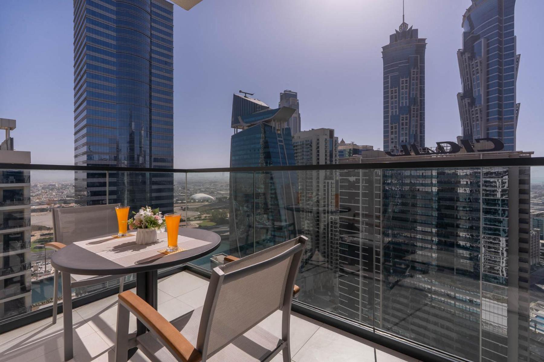 Apartment Perfect Location-for Work Or Leisure *