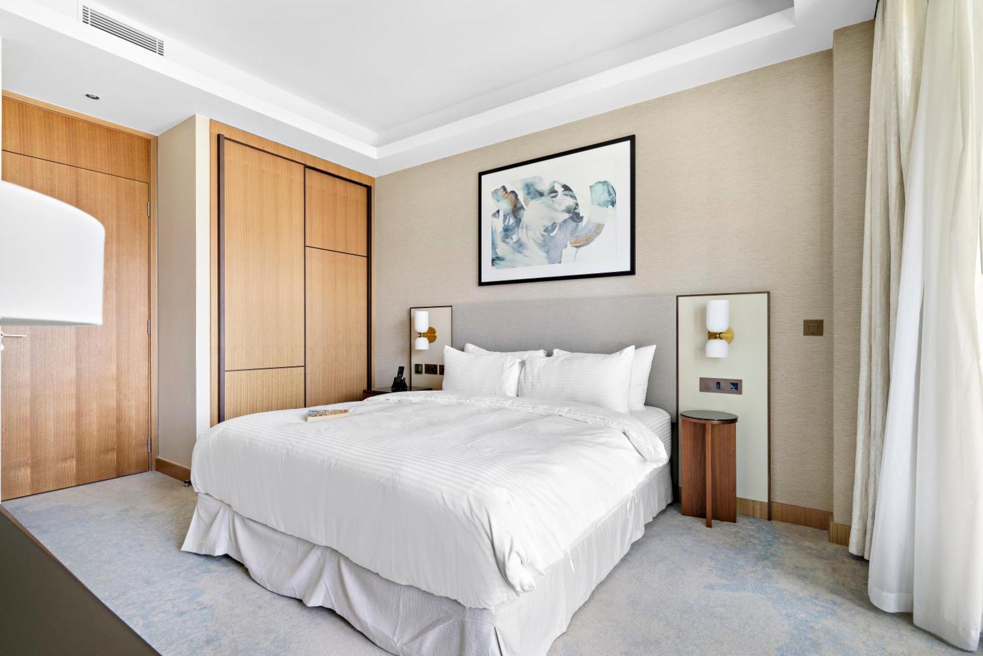 2br Address Opera T1, Heart Of * Dubai