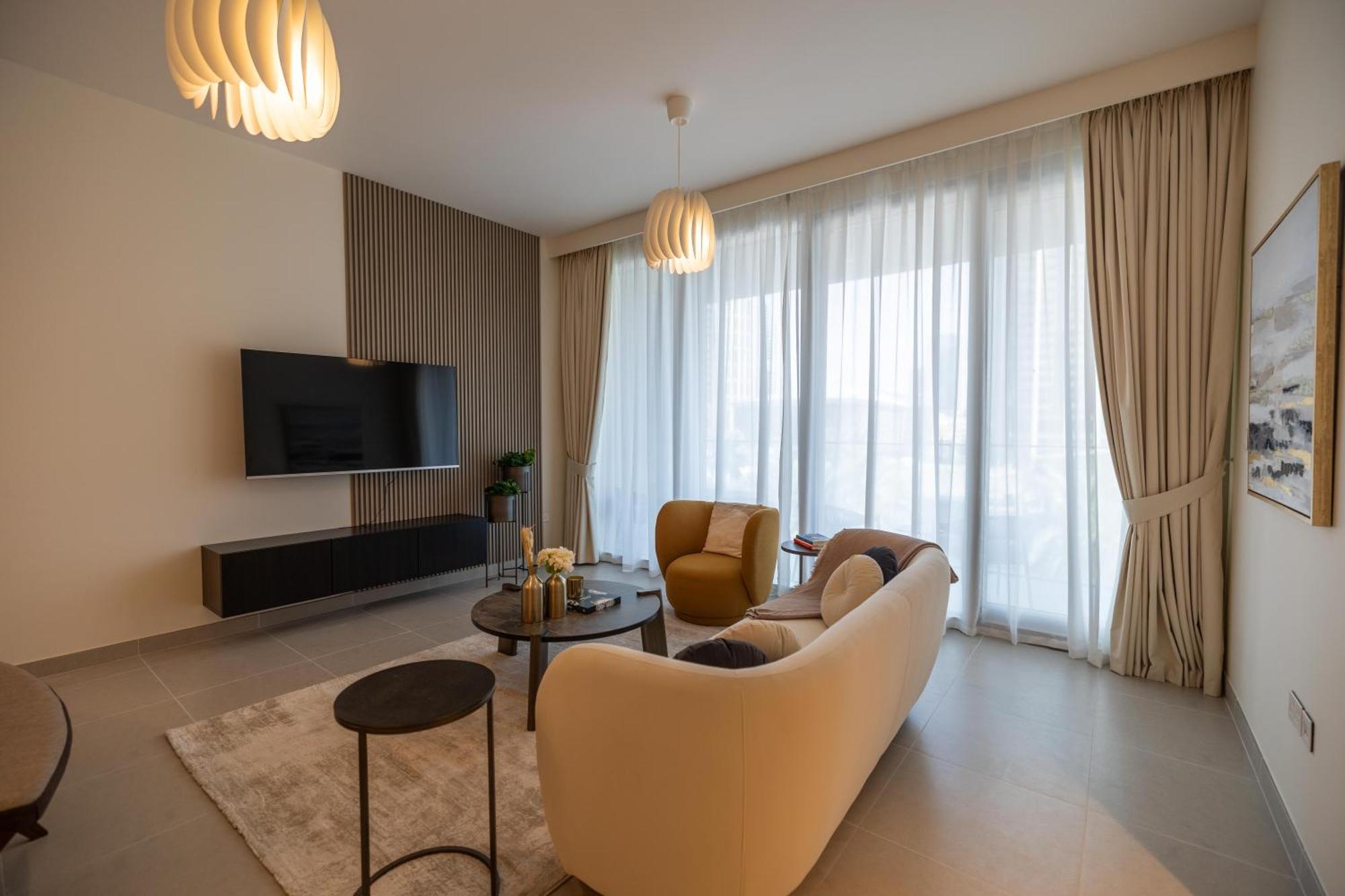 Apartment Luxury 3br Storage In Downtown