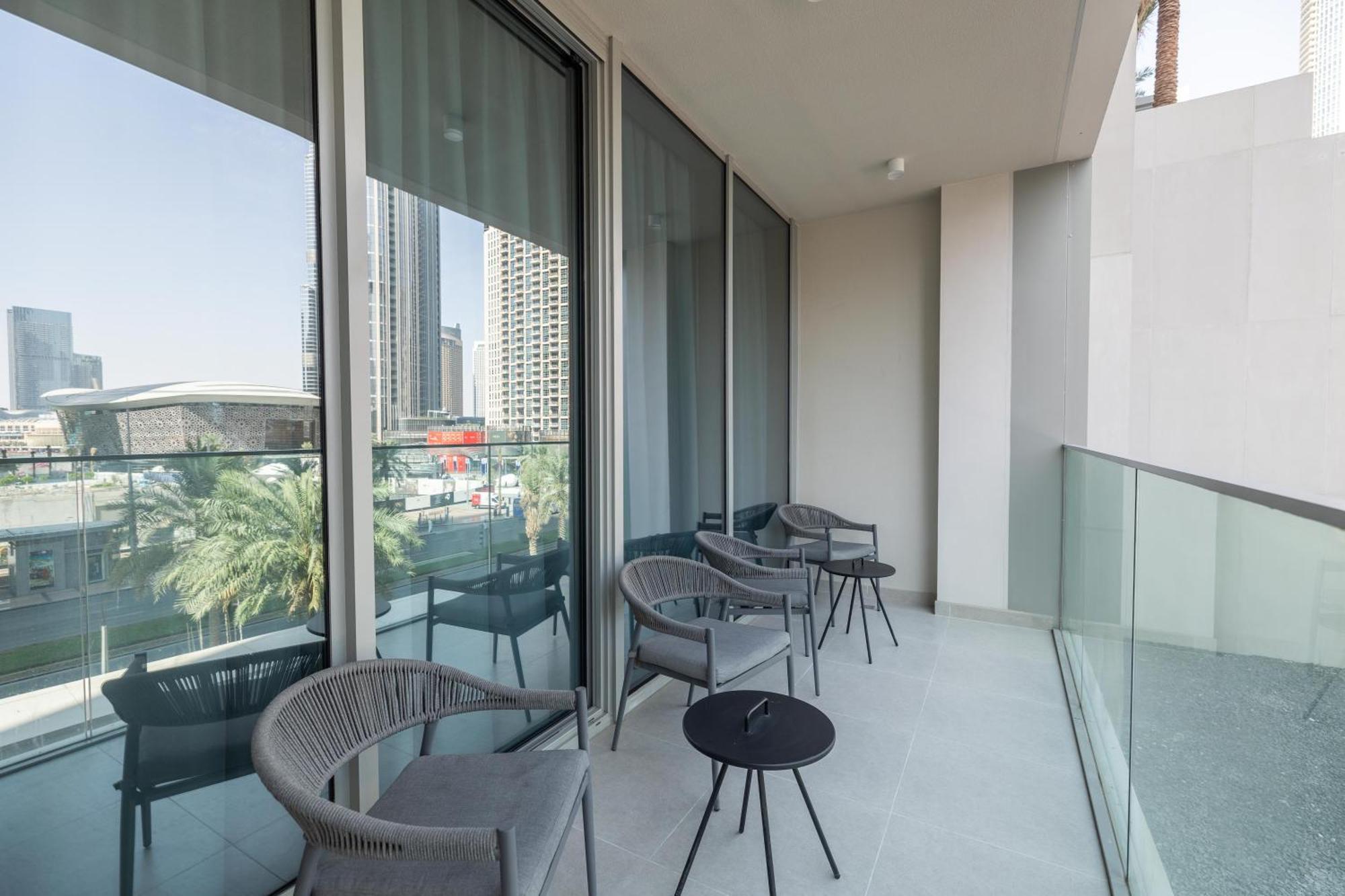 Apartment Luxury 3br Storage In Downtown Dubai