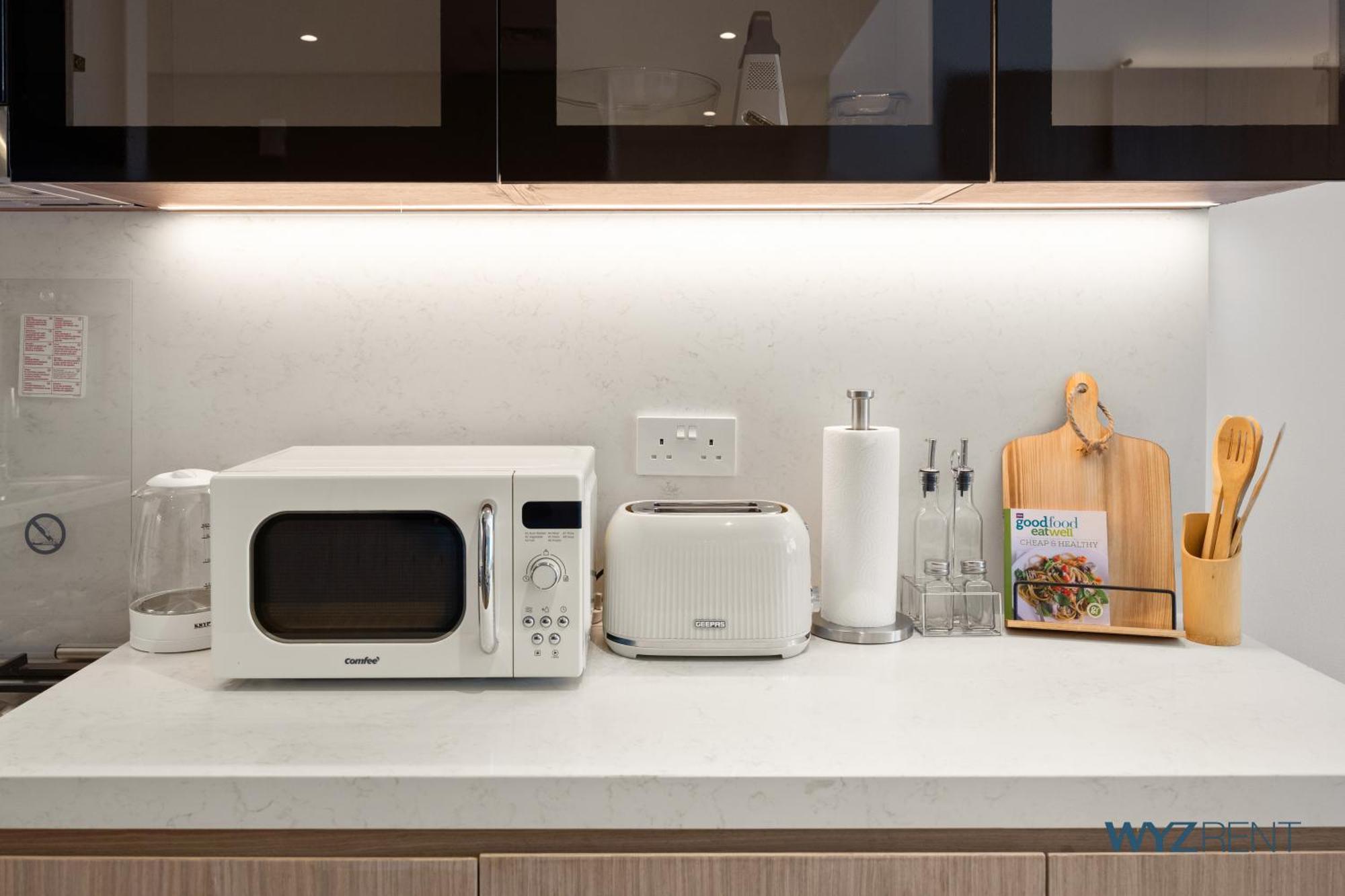 Portside Bliss In La Sirene 1 Bedroom With Seaport View Apartment *