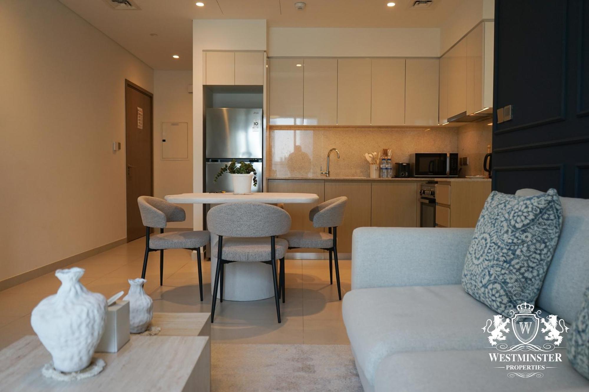 Westminster Burj Royale Apartment *
