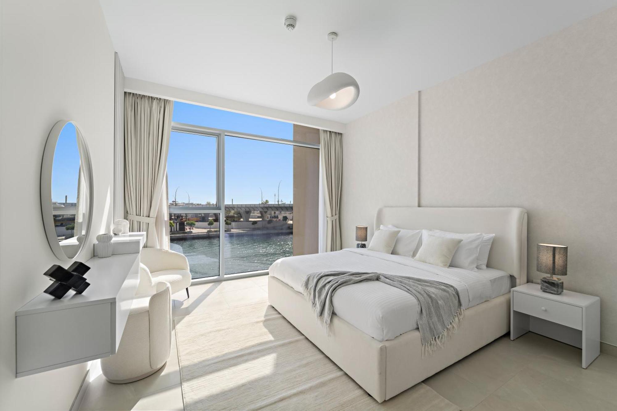 2br Canal Front B3, Canal Views Dubai