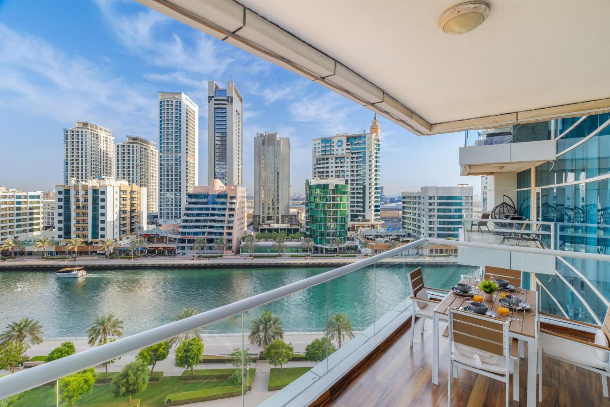 Luxury Marina View With Jacuzzi, Arcade & Balcony *