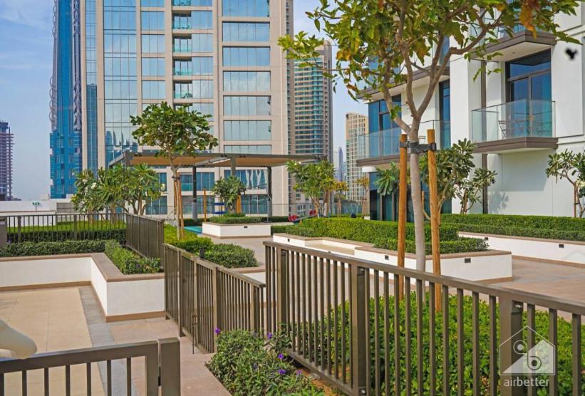 Apartment Luxurious 2br In Burj Crown With Burj Khalifa View Dubai
