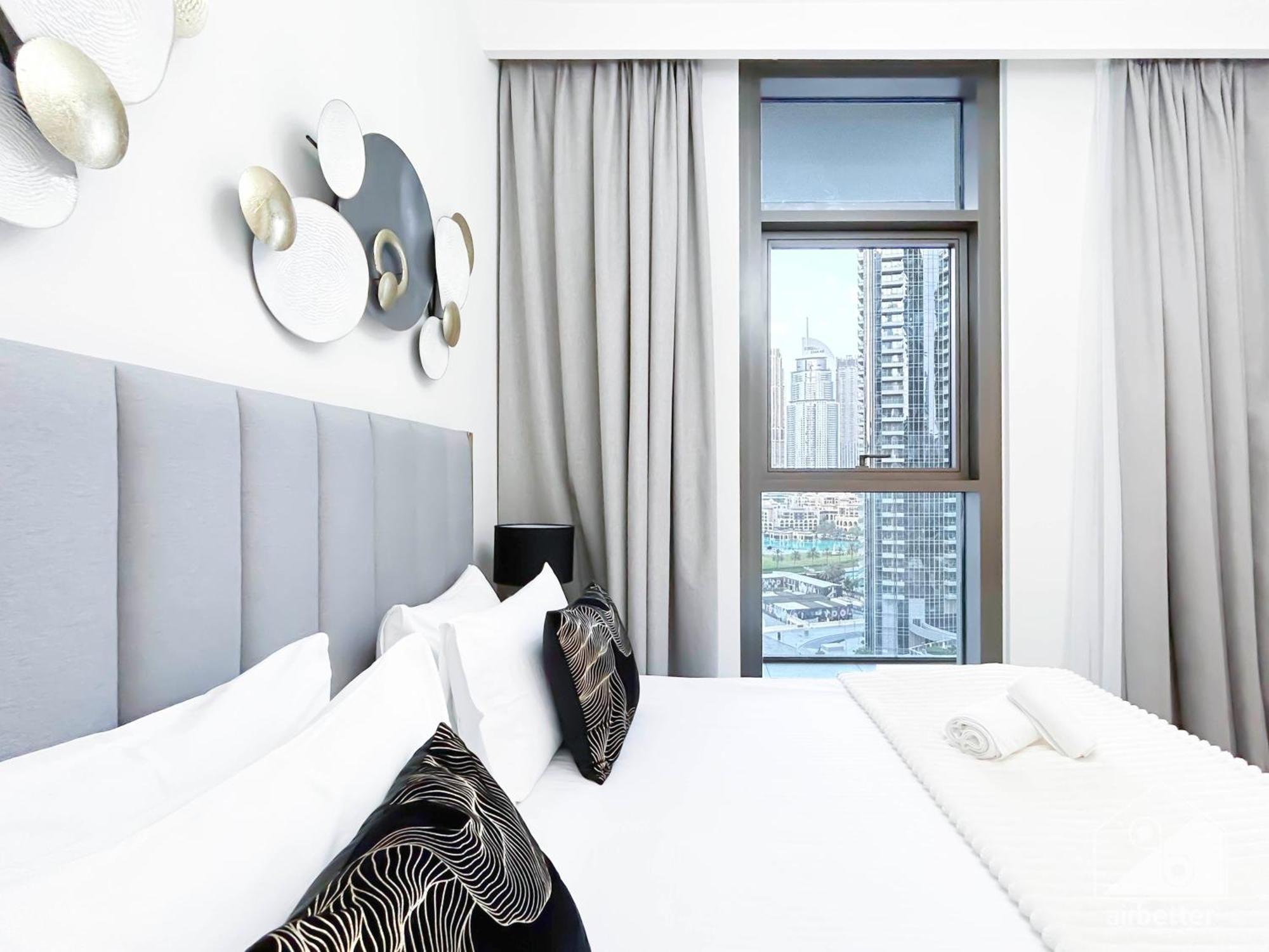 Luxurious 2br In Burj Crown With Burj Khalifa View Dubai