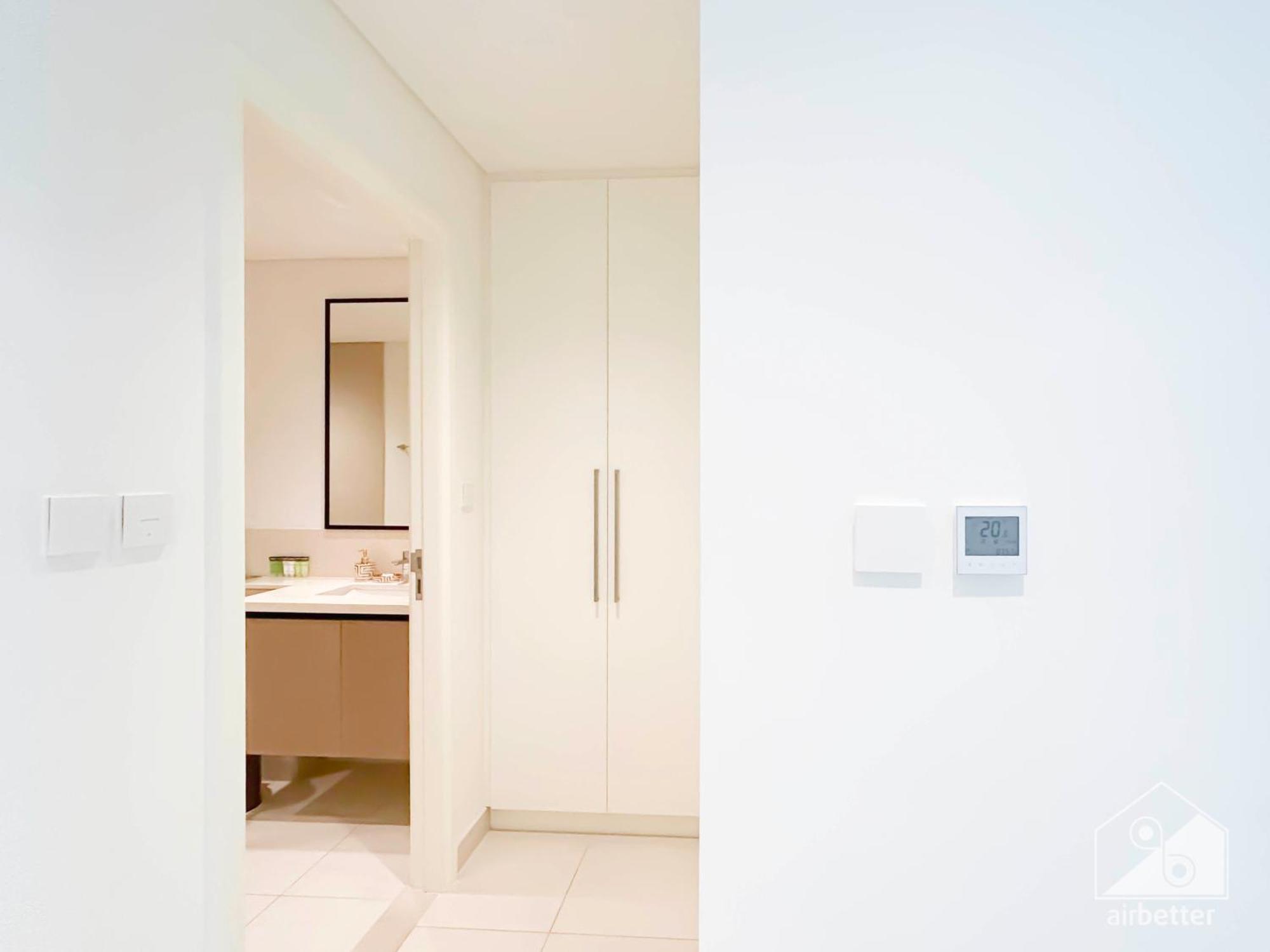 Luxurious 2br In Burj Crown With Burj Khalifa View Dubai