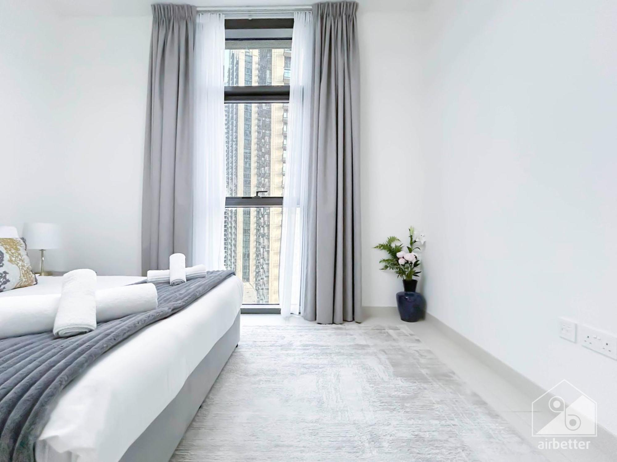 Luxurious 2br In Burj Crown With Burj Khalifa View Apartment