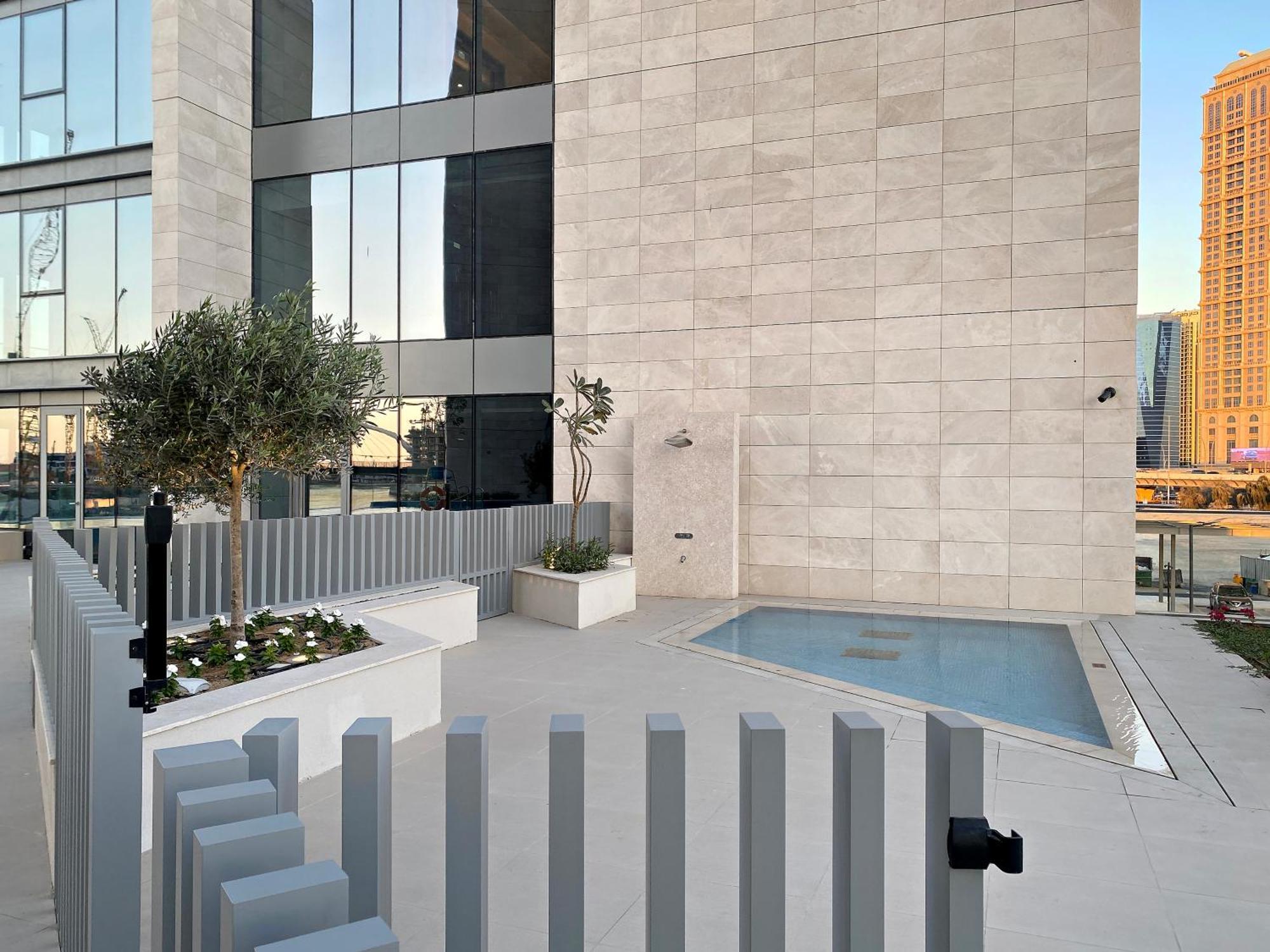2br Canal Front B3, Canal Views Dubai