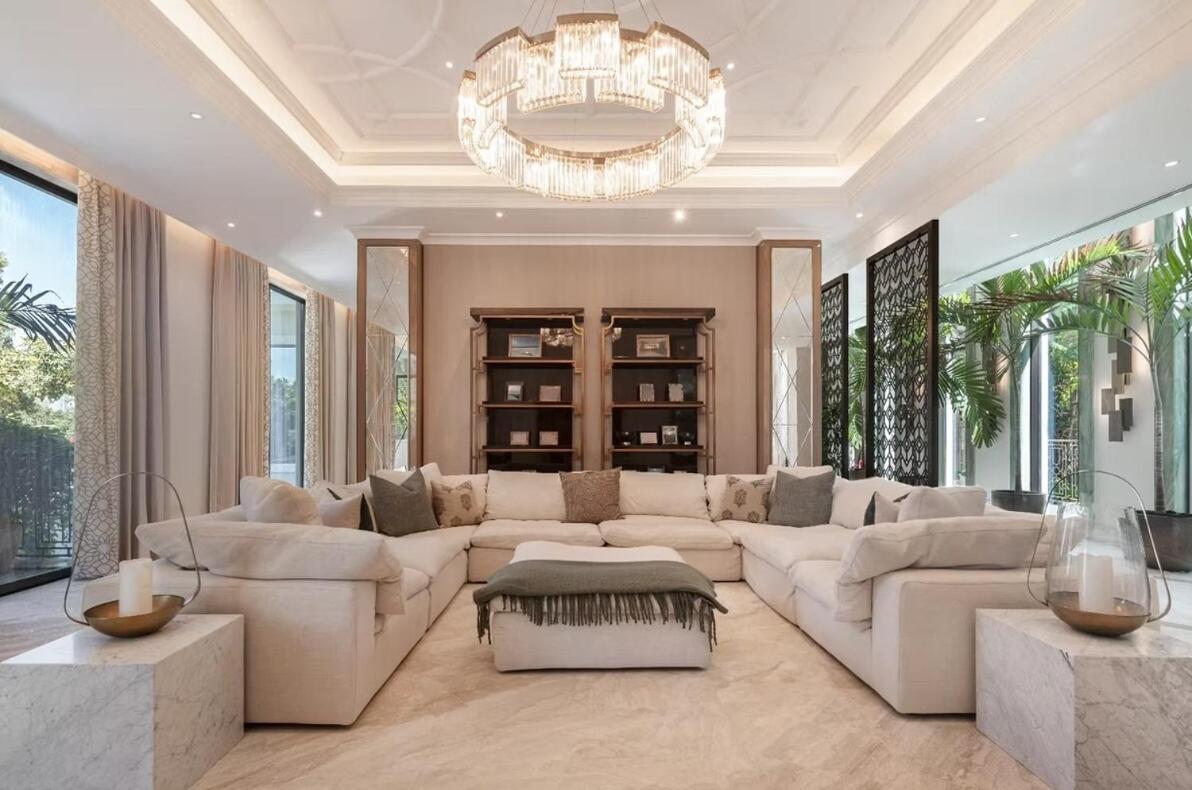 Al Bustan Luxurious Boutique * Dubai