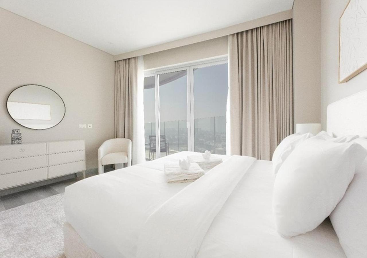Marina Walk Gem Modern With Pool & Gym Access, Steps To & Metro Managed By Sunnyhomes Apartment Dubai
