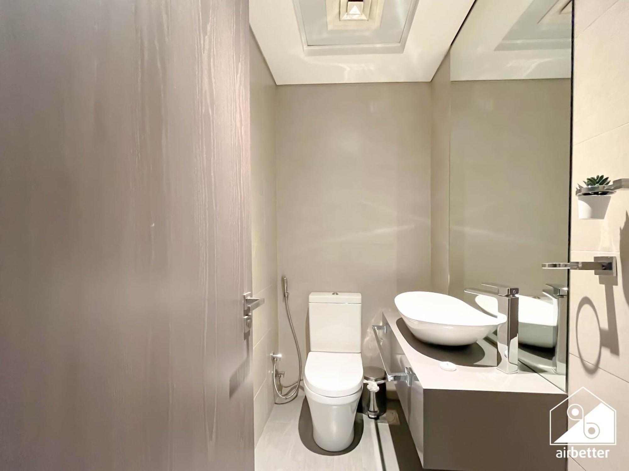 Apartment Luxury At Ag Tower Business Bay & Views Dubai