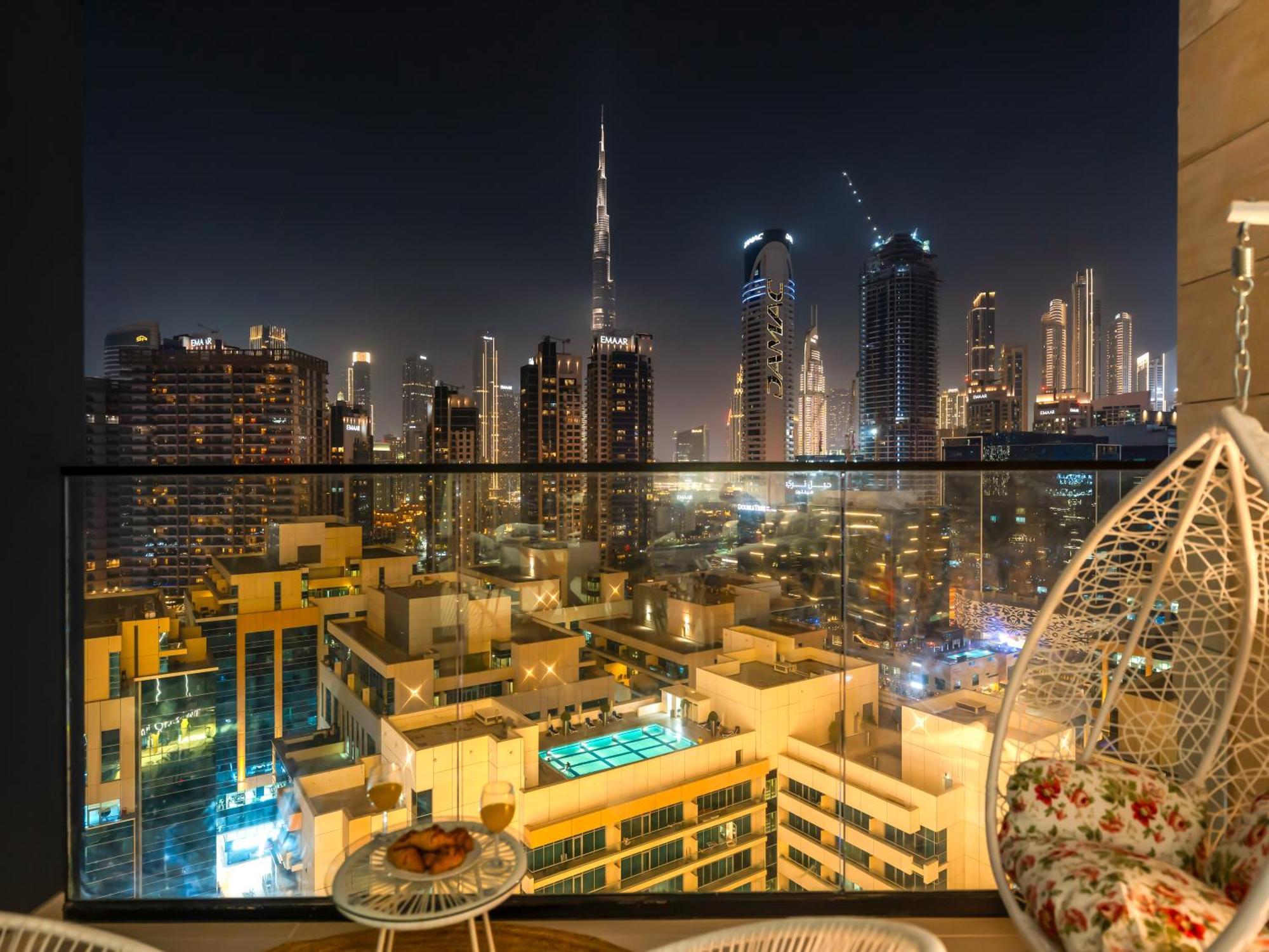 Apartment Exclusive 1bd With Burj View & Private Jacuzzi Dubai