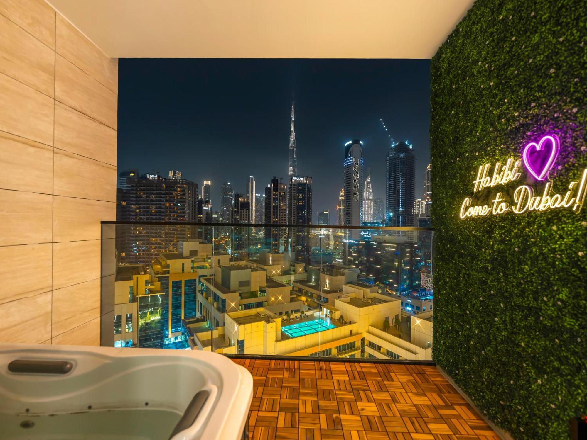 Exclusive 1bd With Burj View & Private Jacuzzi Apartment Dubai