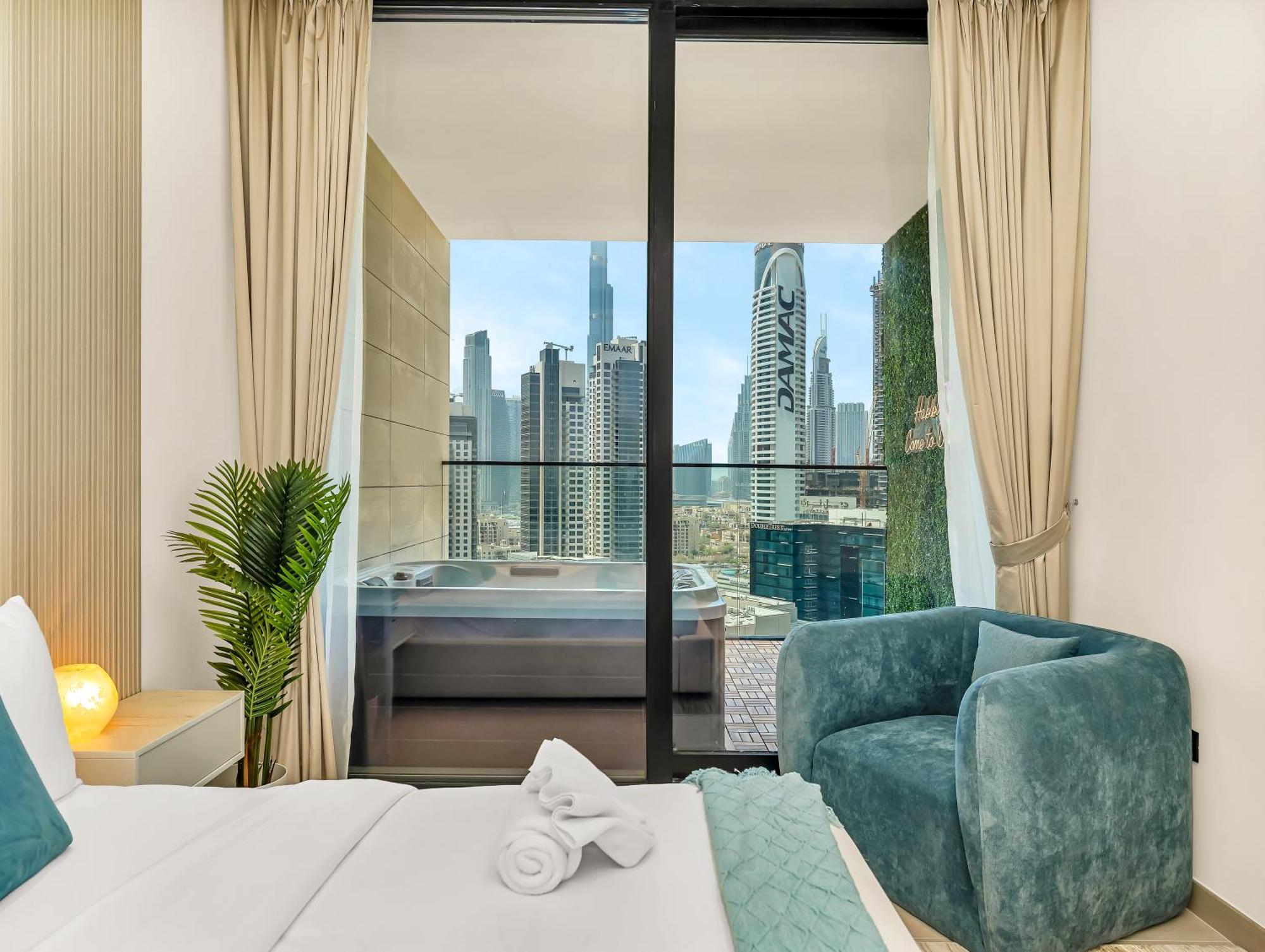 Exclusive 1bd With Burj View & Private Jacuzzi * Dubai
