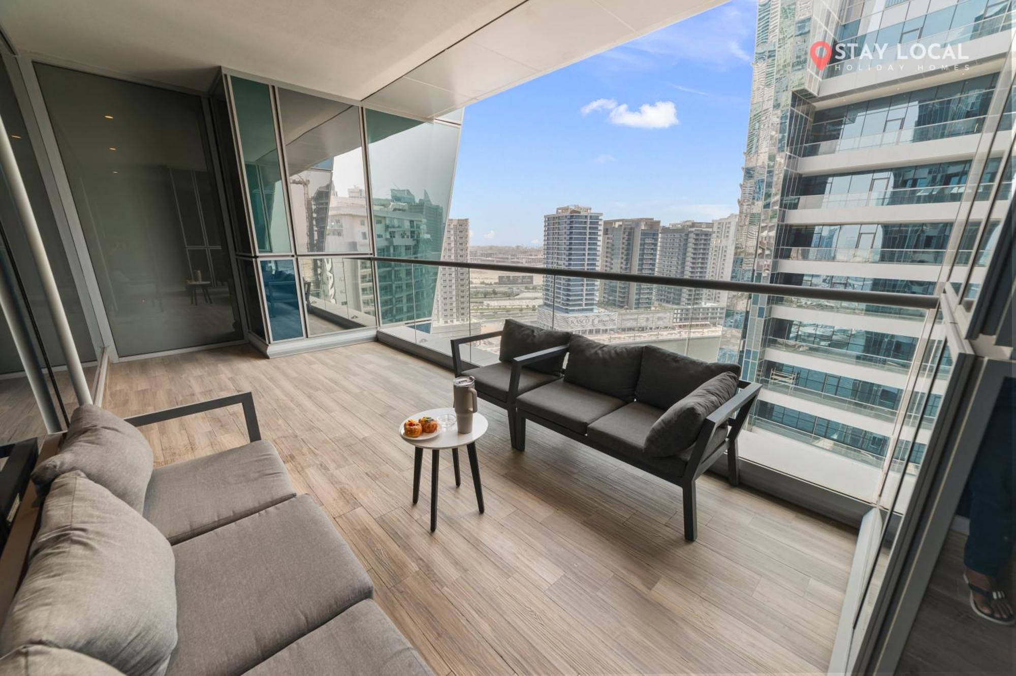 Blissful Sanctuary L 1br Balcony W Canal View L Downtown Near Mall Dubai