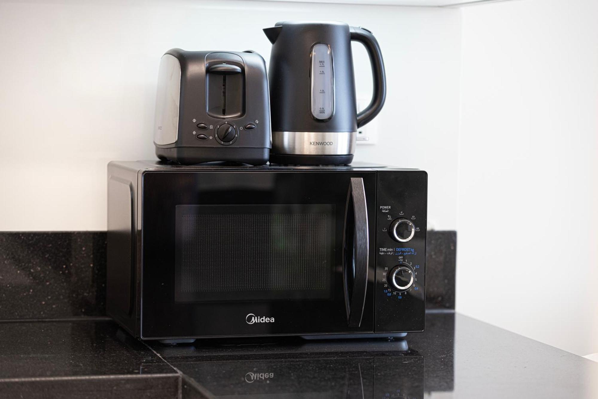5 Star Amenities 10 Mins Downtown Kite Apartment Dubai