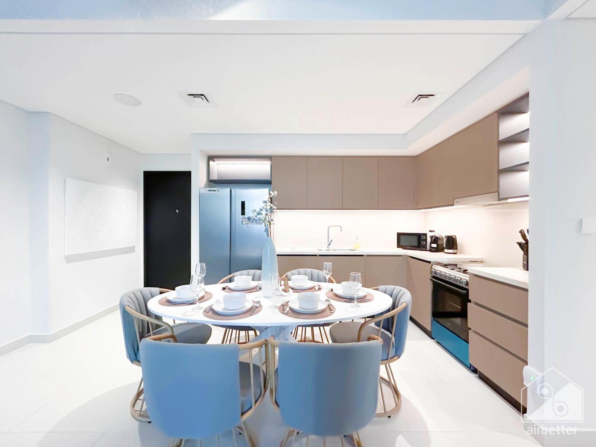 Apartment Luxury 4br At Burj Crown I Balcony Views Dubai