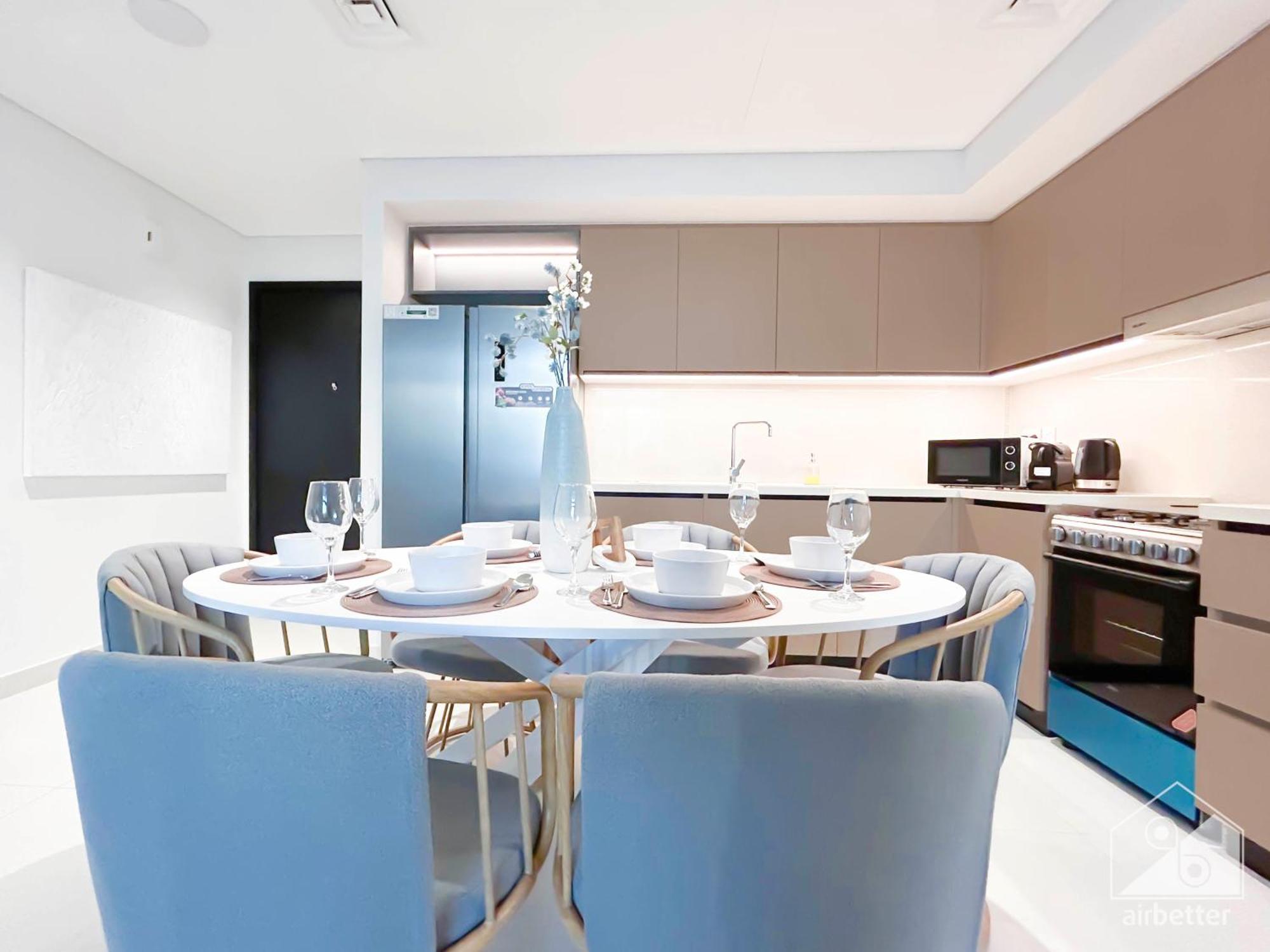 Luxury 4br At Burj Crown I Balcony Views *