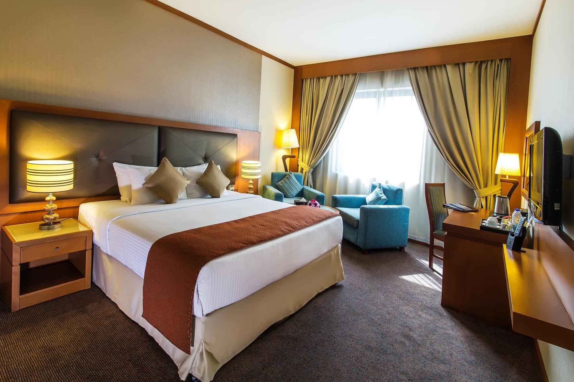 Landmark Summit Dubai