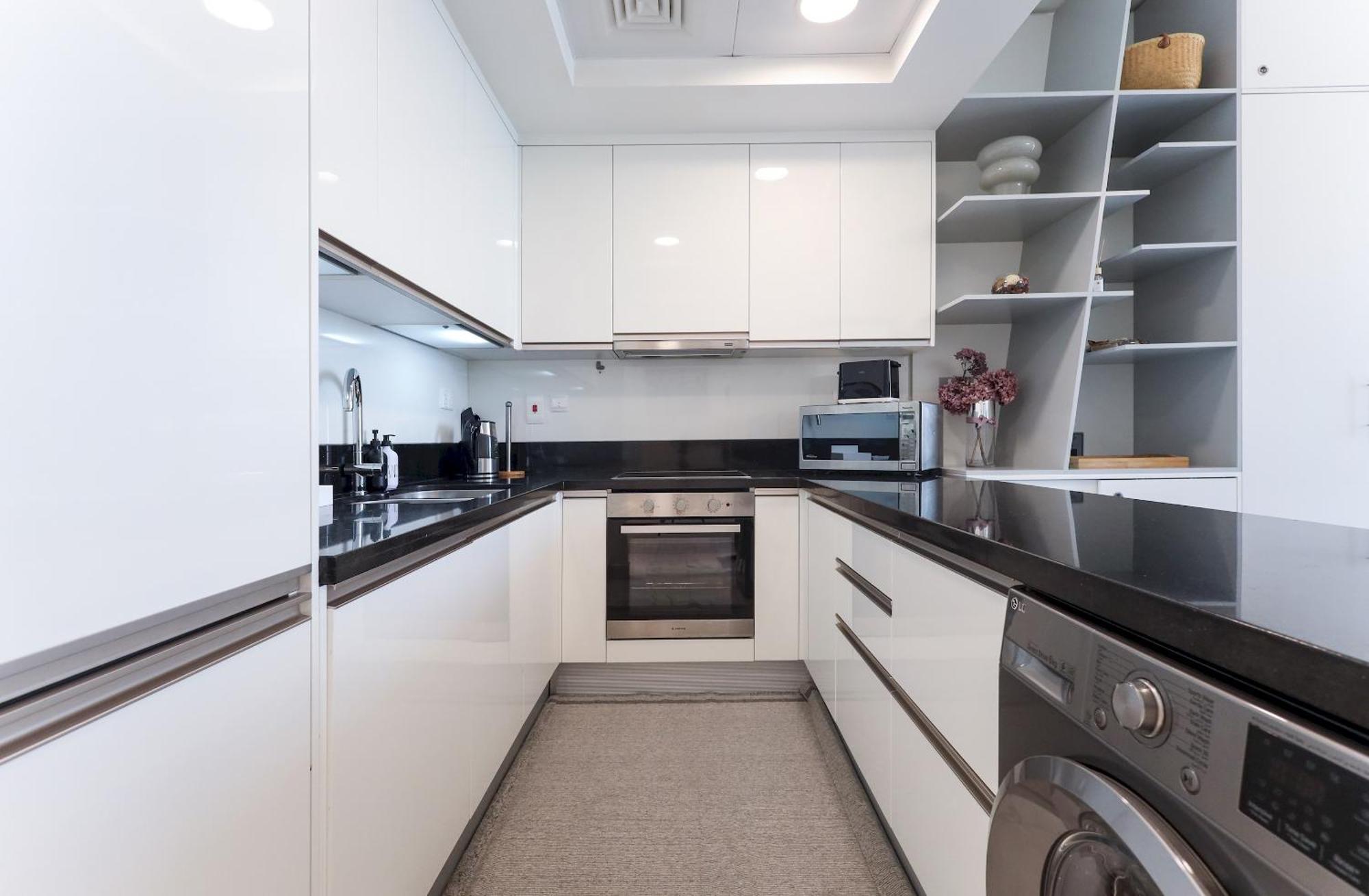 Apartment Elite Lux Homes - Amna Tower, Dubai, Where Comfort Meets Style *
