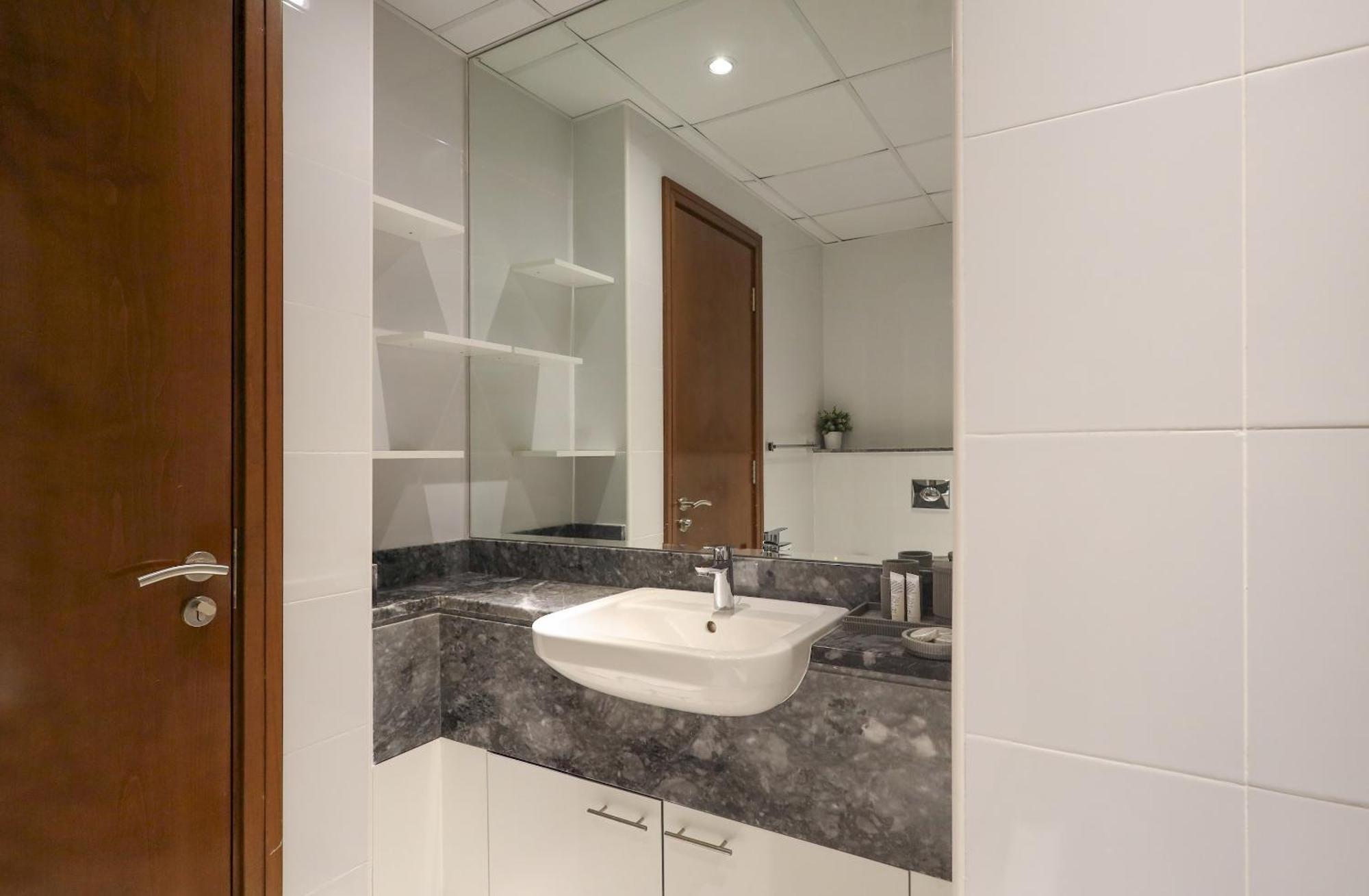 Apartment Elite Lux Homes - Amna Tower, Dubai, Where Comfort Meets Style