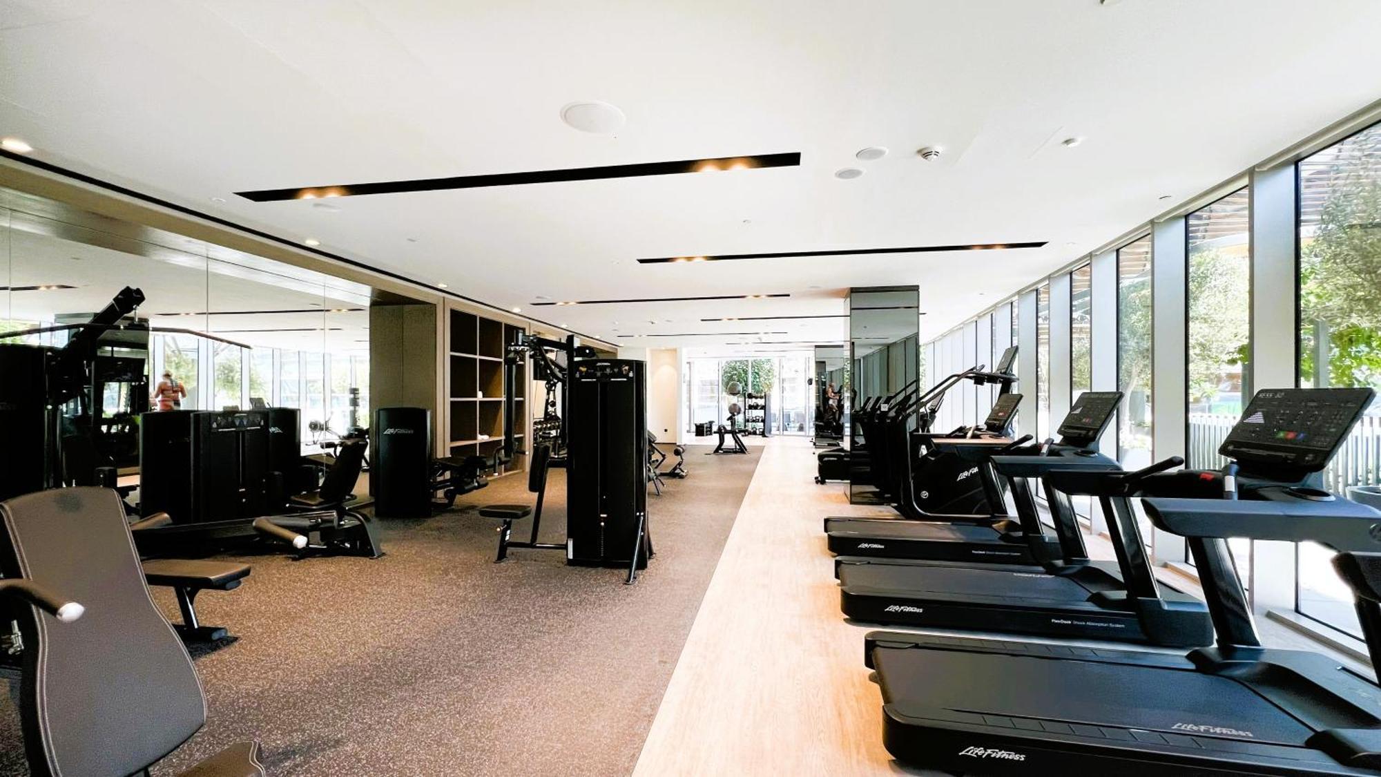 Upscale 2br With Burj Khalifa View - Next To Opera And Near Mall Apartment