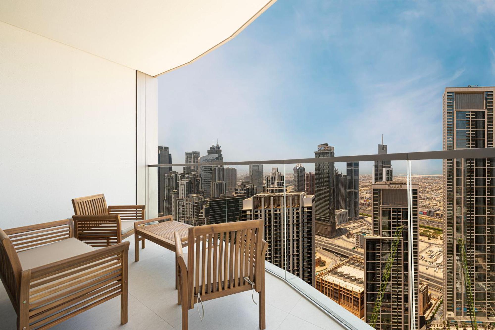 Upscale 2br With Burj Khalifa View - Next To Opera And Near Mall Apartment *