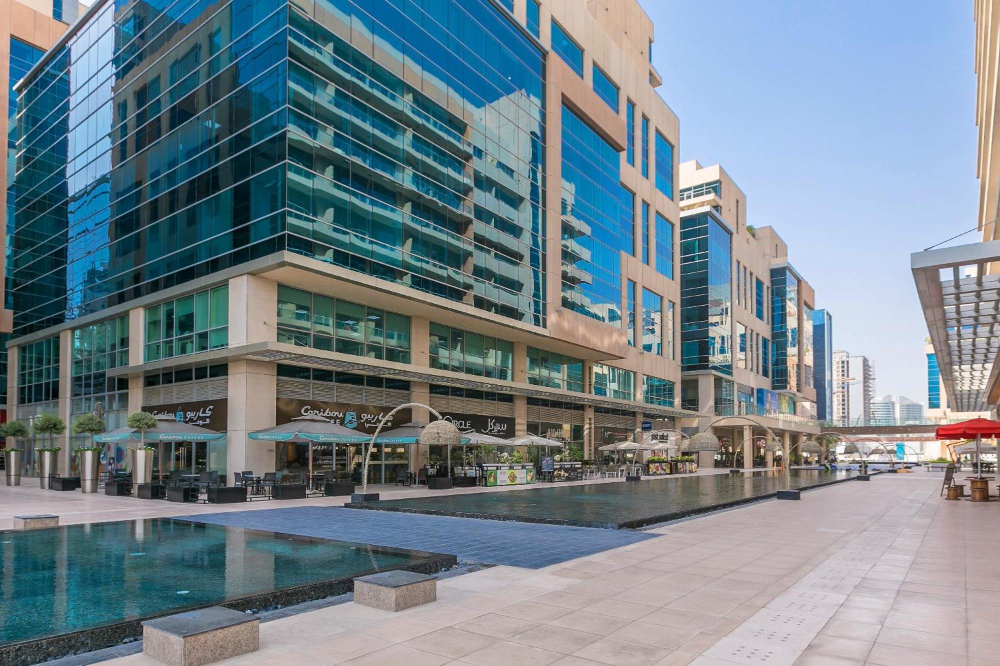Bay Square, Walkable & Dubai