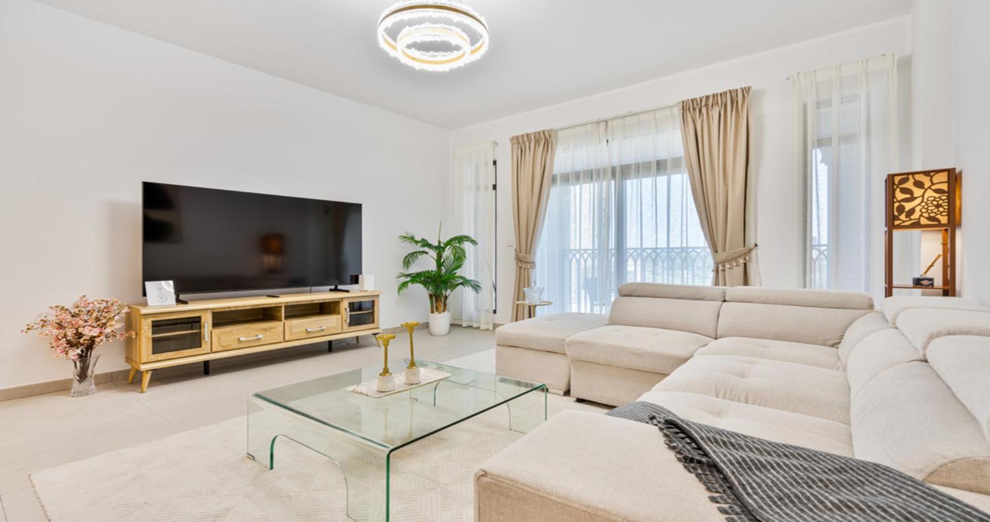 Modern Living -near Madinat Jumeirah Living -close To * Dubai