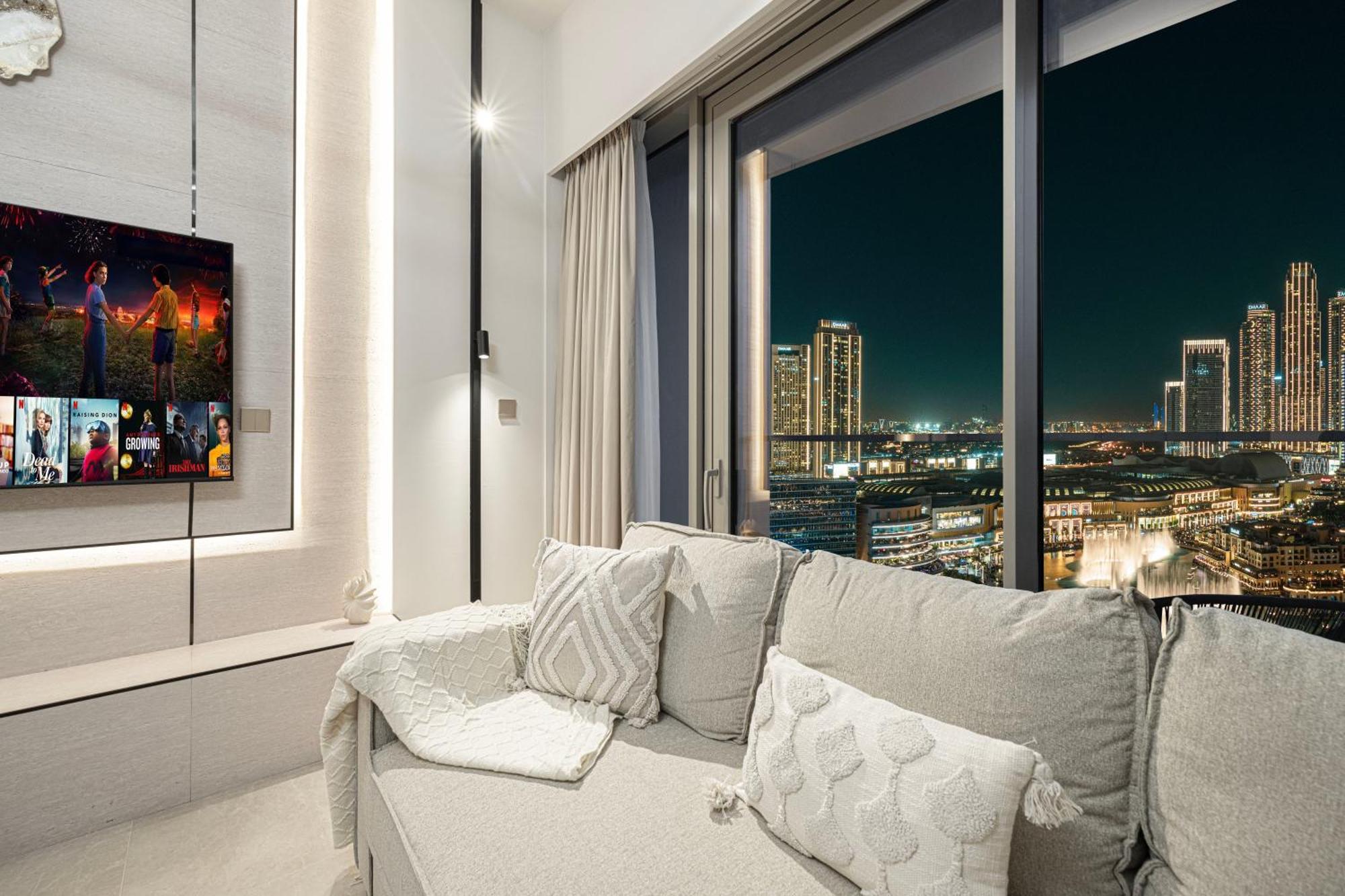2br Burj & Fountain View 5 Mins To Mall
