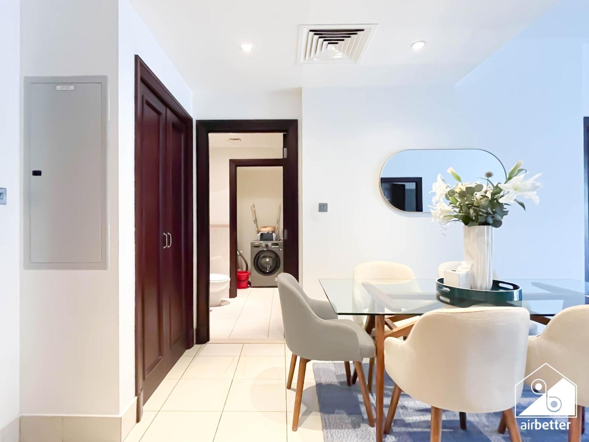 Burj Views From Balcony L Chic 2br In Downtown *