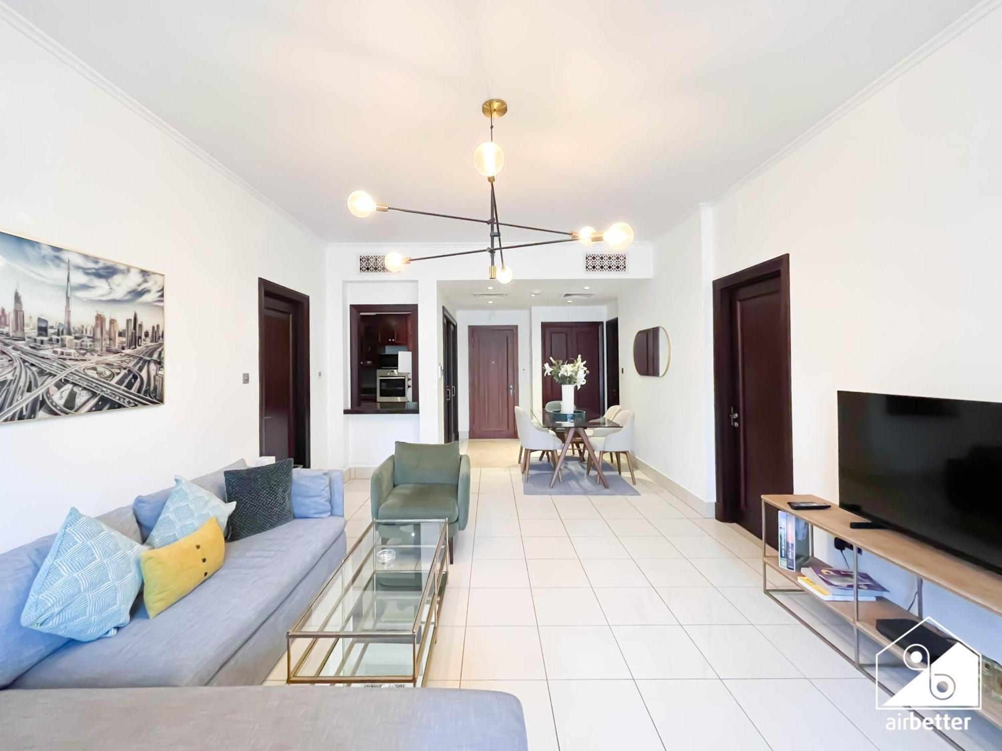 Burj Views From Balcony L Chic 2br In Downtown Apartment Dubai