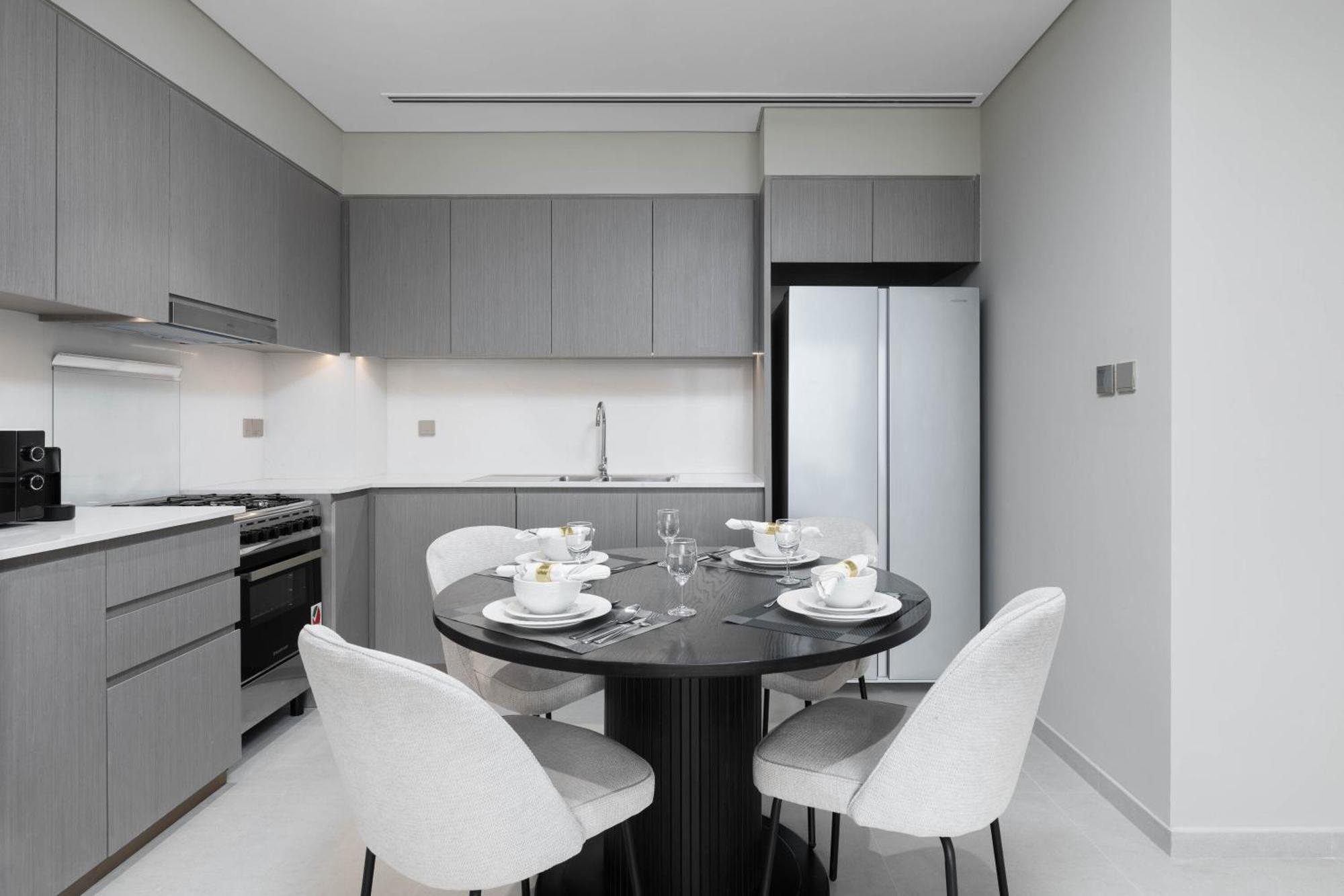 Apartment Maison Privee - Sky-high Elegance With Unrivaled Burj Khalifa Views Dubai