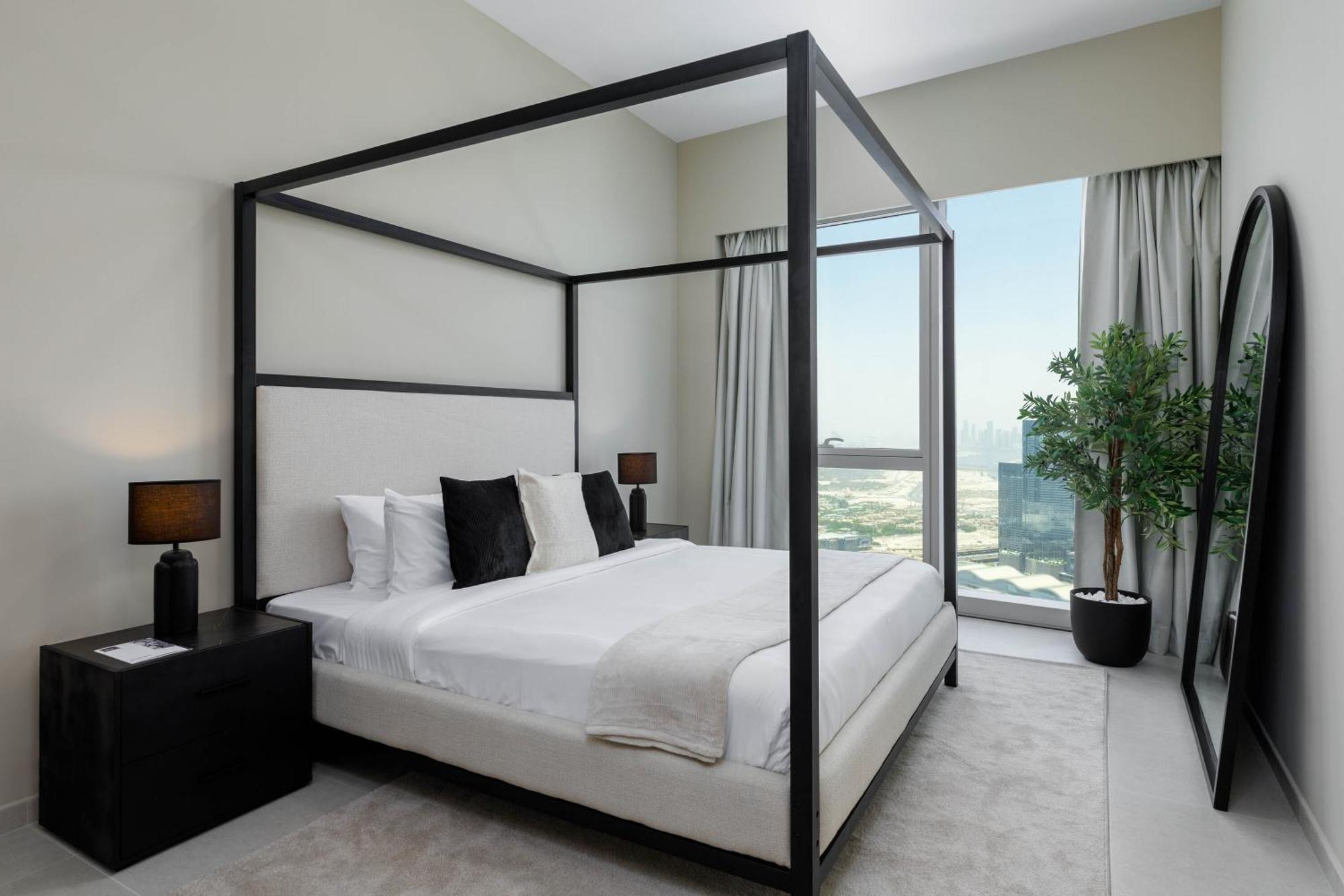 Maison Privee - Sky-high Elegance With Unrivaled Burj Khalifa Views