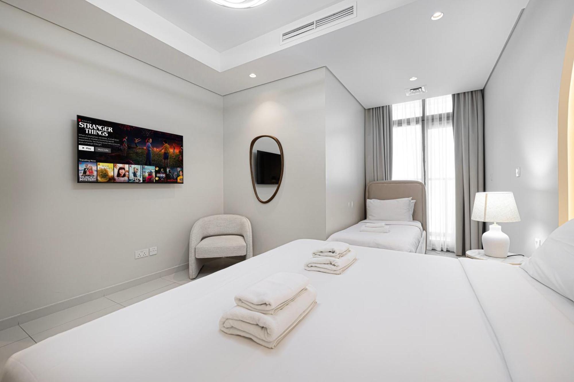 Paramount Midtown - Luxury & Infinity Pool With Burj Khalifa View Apartment *