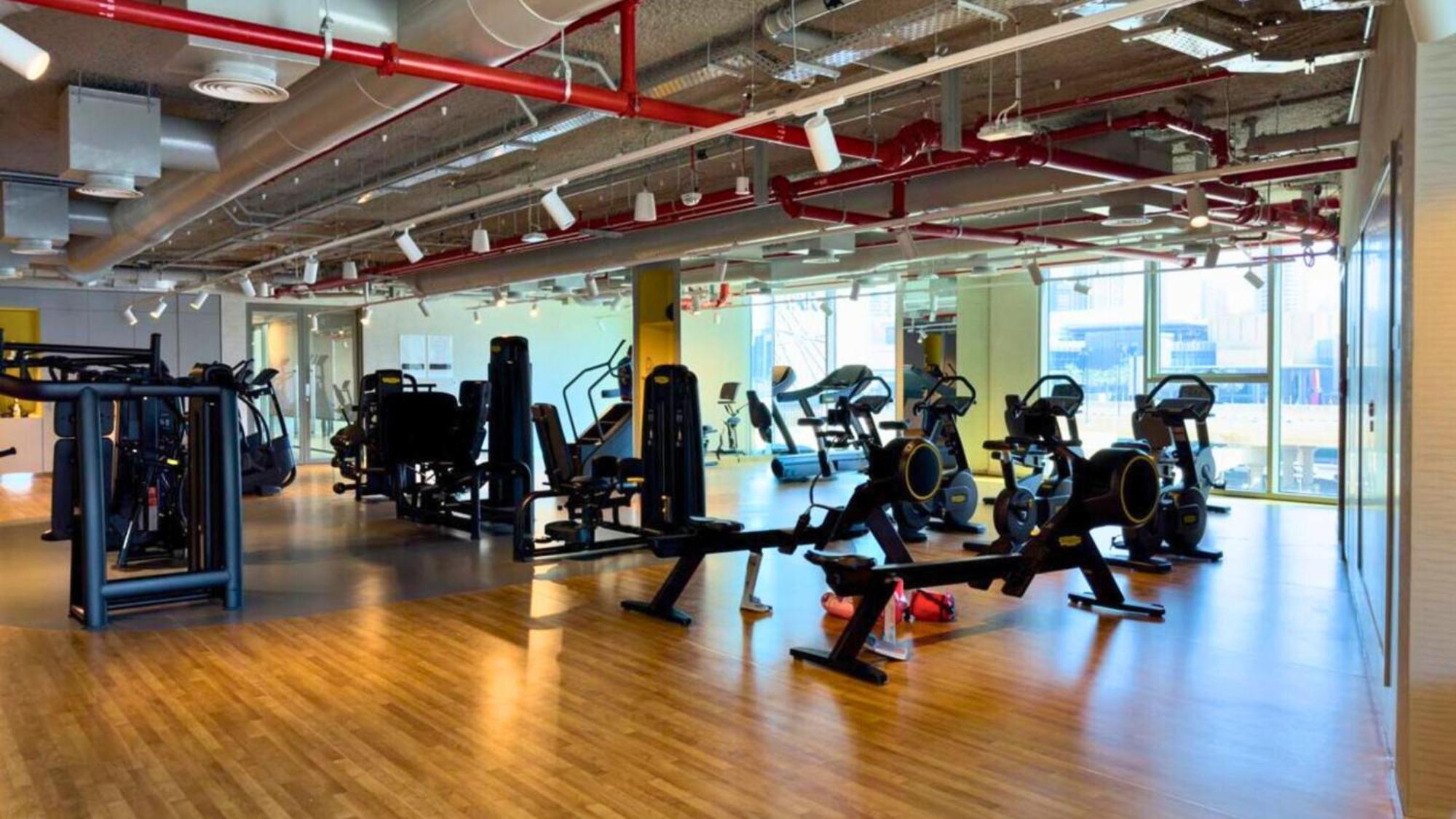 Trps - Downtown Views Ii Tower 2, Downtown - 3br Maids - Stylish Near Burj Khalifa & Attractions * Dubai
