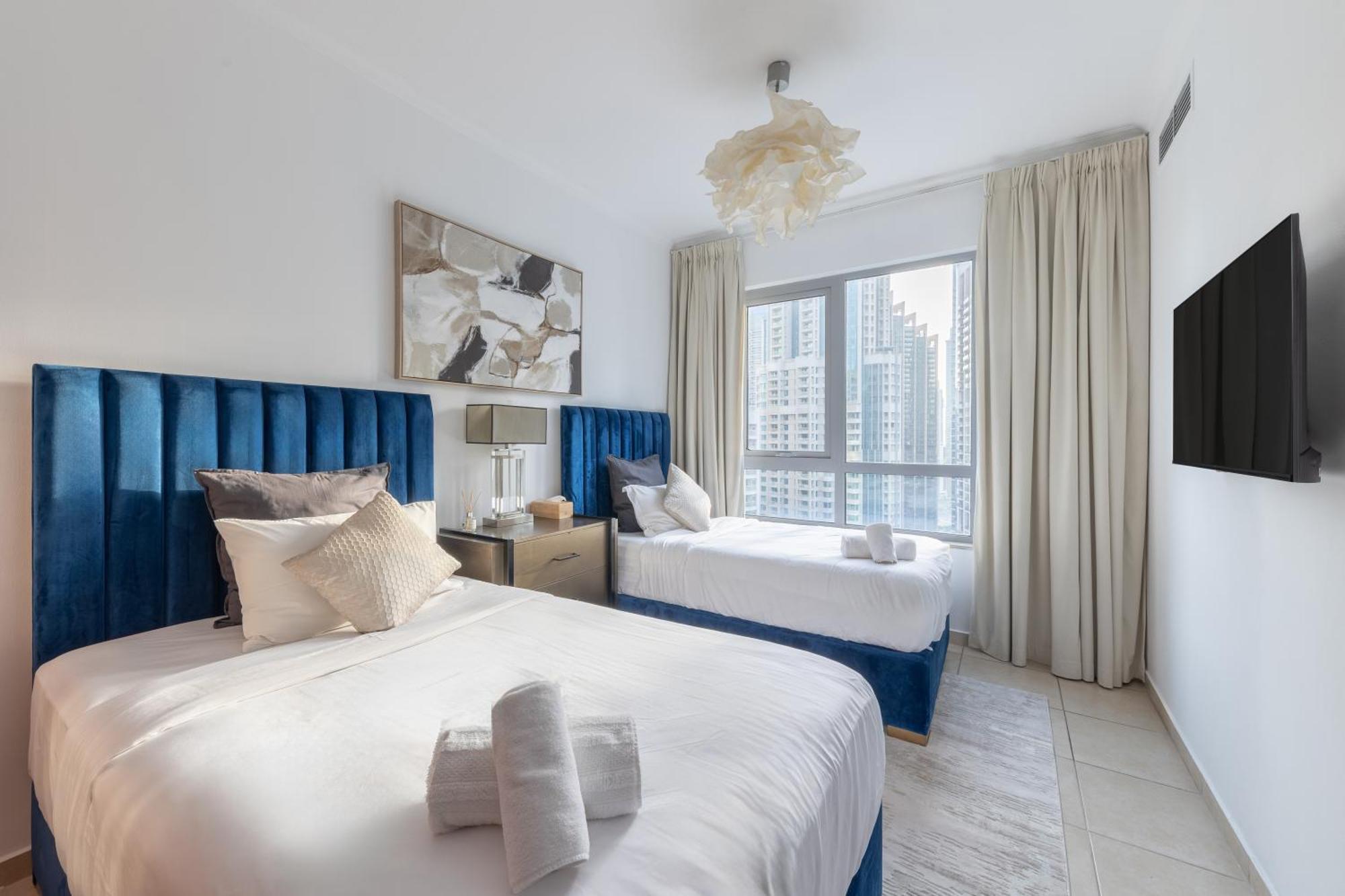 Burj And Fountain View 3br Maids Apartment Dubai