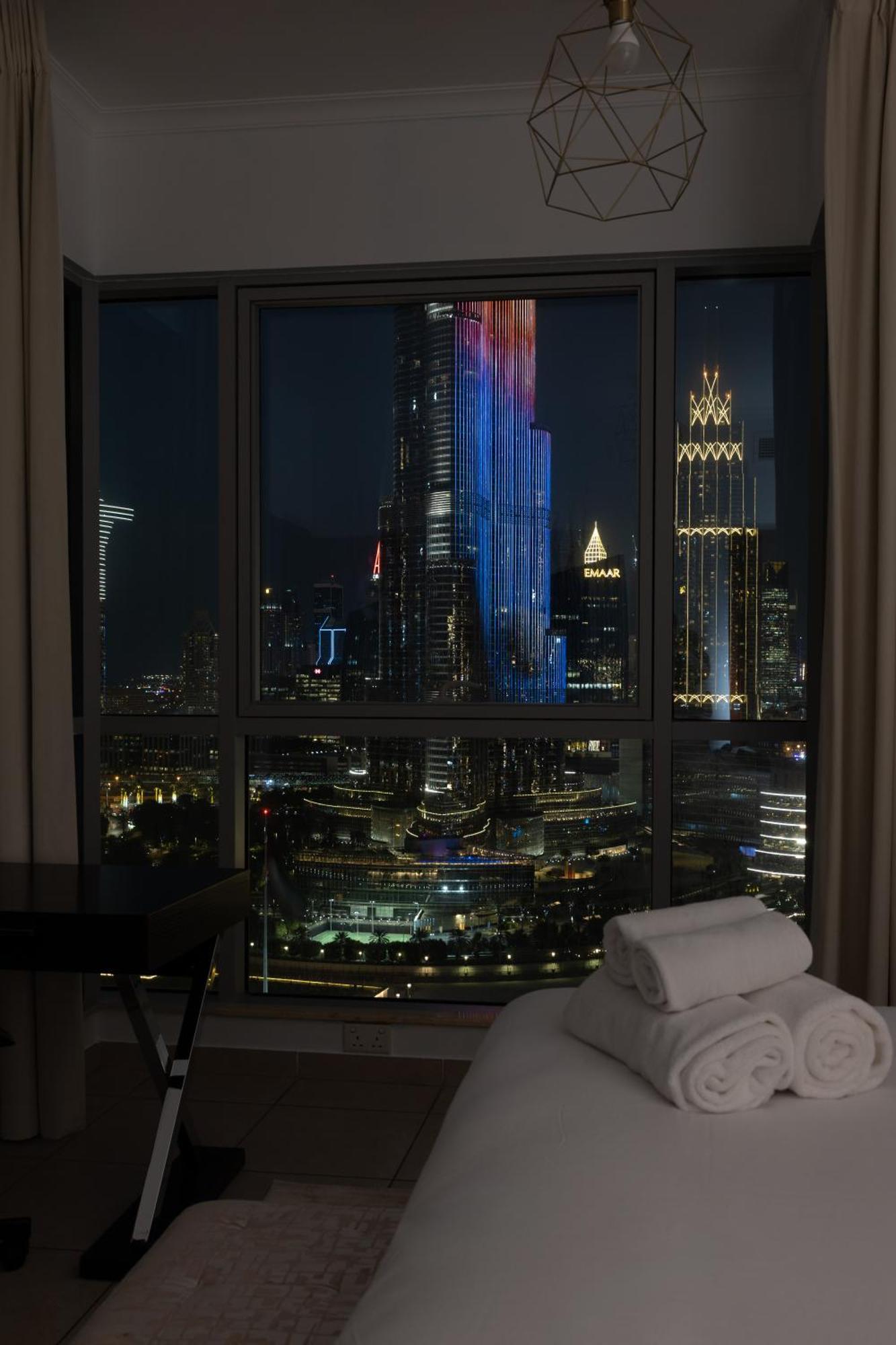Apartment Burj And Fountain View 3br Maids