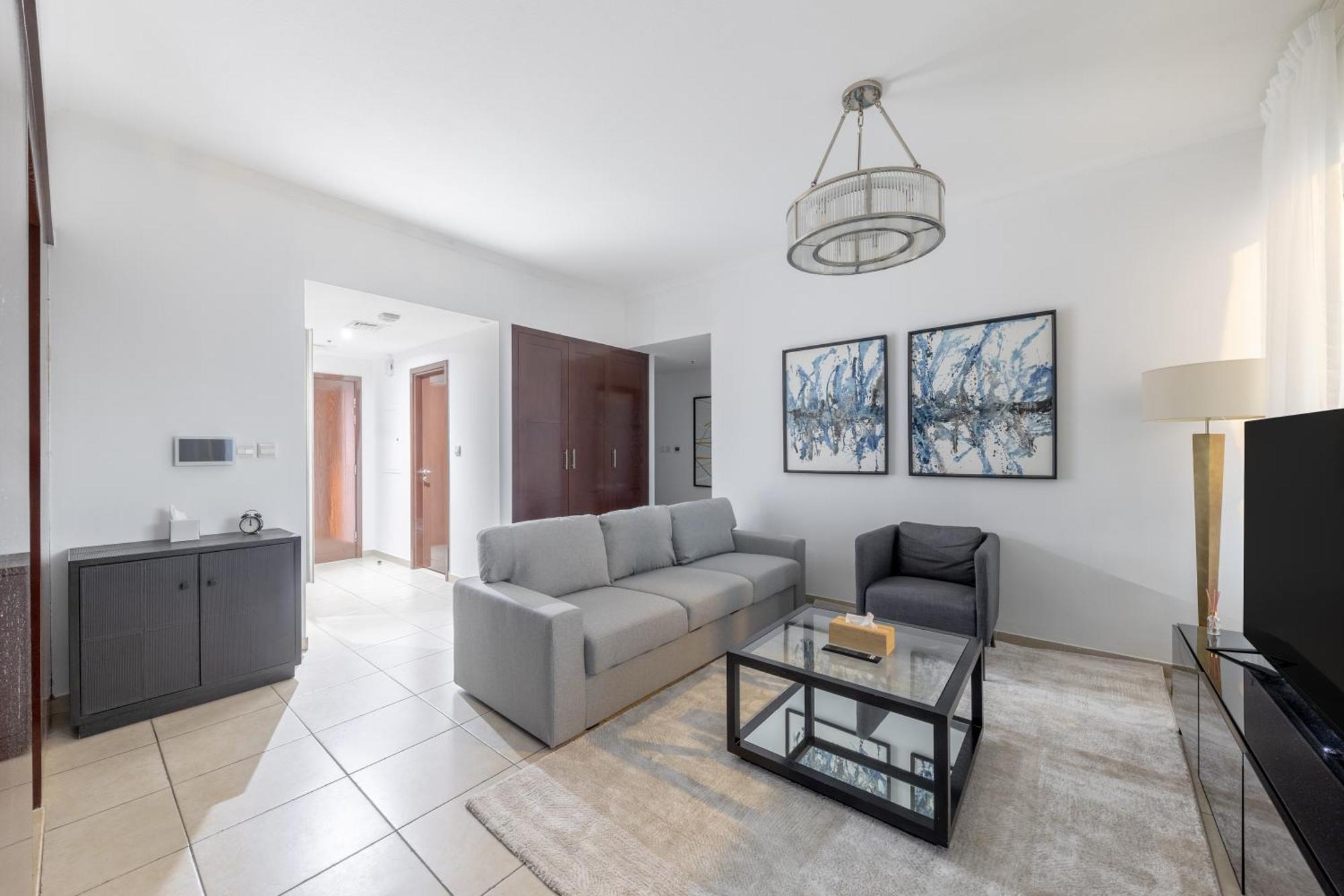 Apartment Burj And Fountain View 3br Maids Dubai