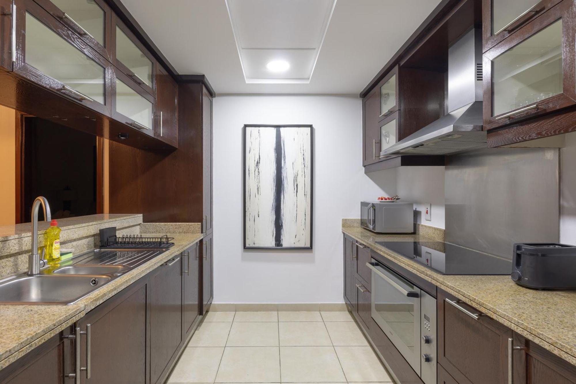 Burj And Fountain View 3br Maids Apartment Dubai