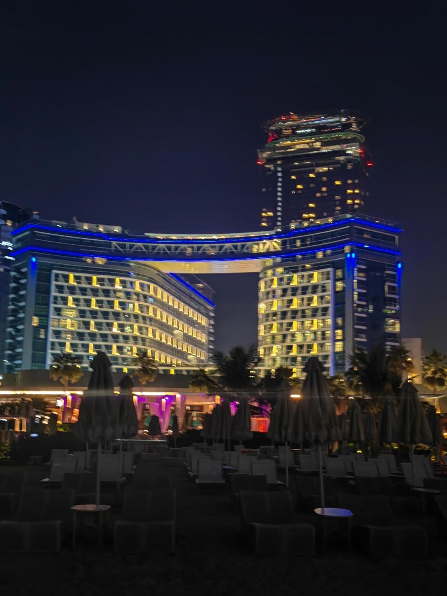 Seven Palm Jumeirah Apartment *