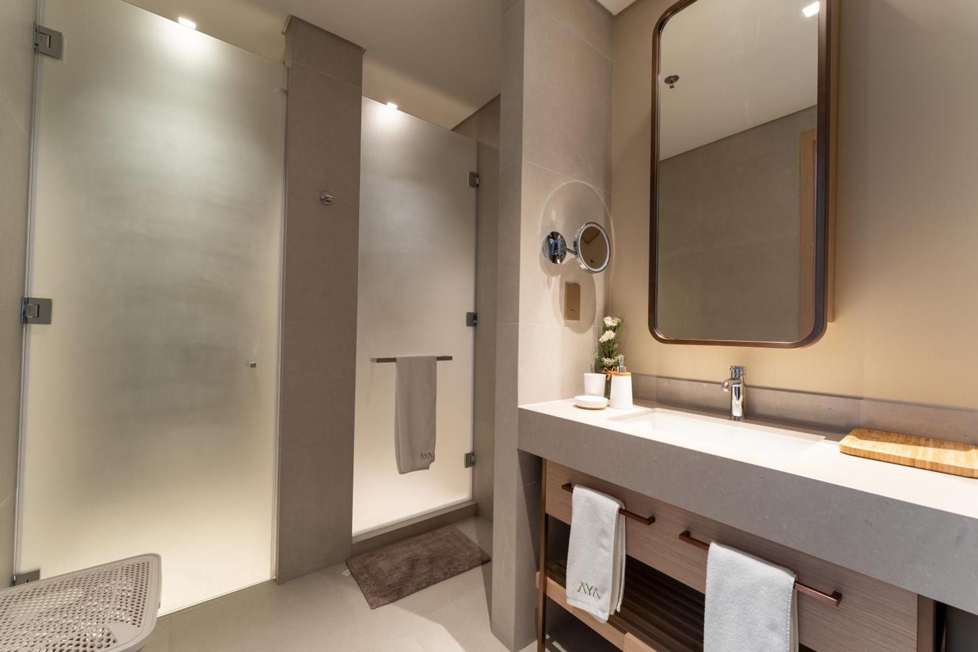 Luxurious 1br Pool With Burj Khalifa View Mall Apartment