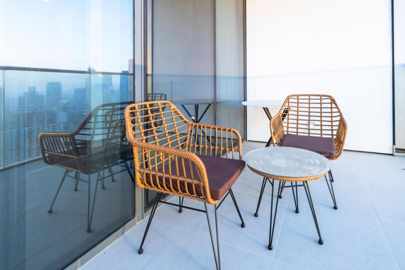 Luxury Grande 2br Near Dubaimall Apartment Dubai