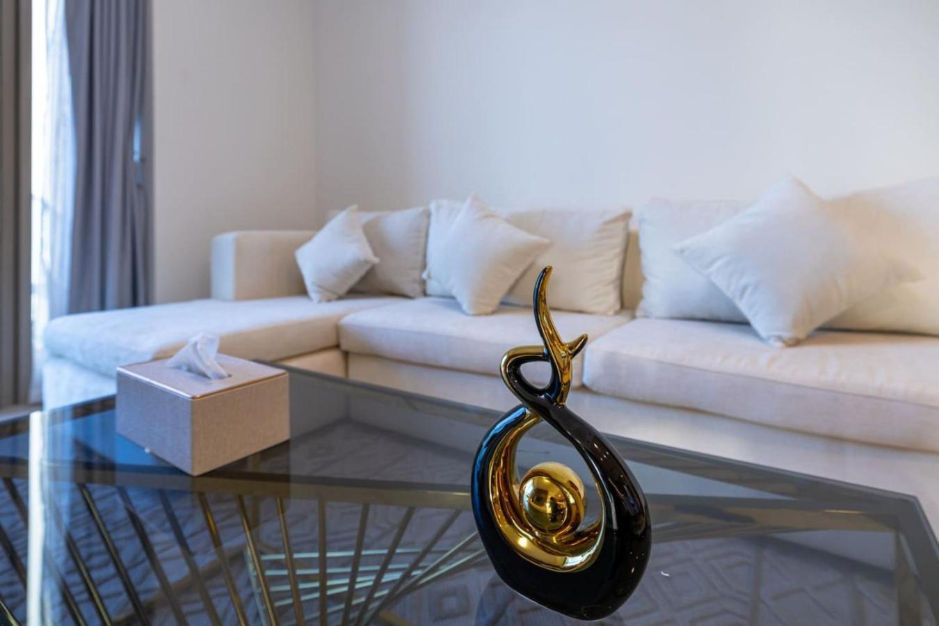 Luxury Grande 2br Near Dubaimall * Dubai