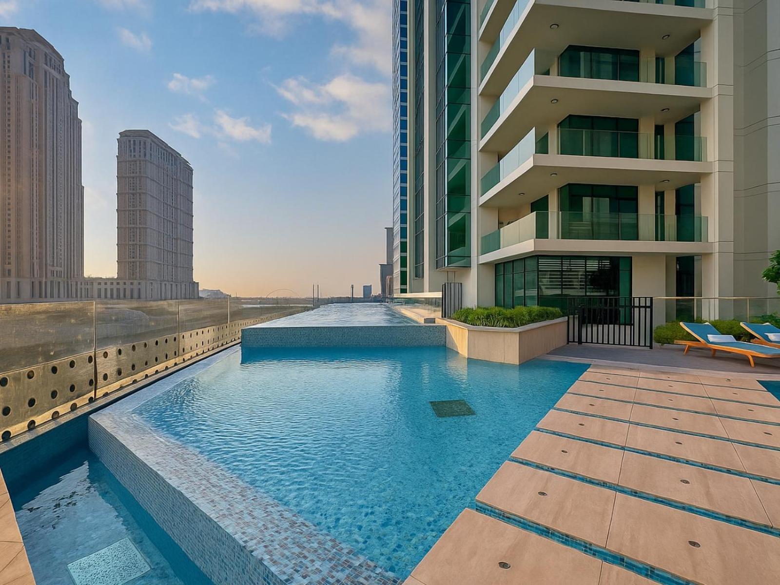 Luxury In Urban Oasis, Business Bay Apartment Dubai