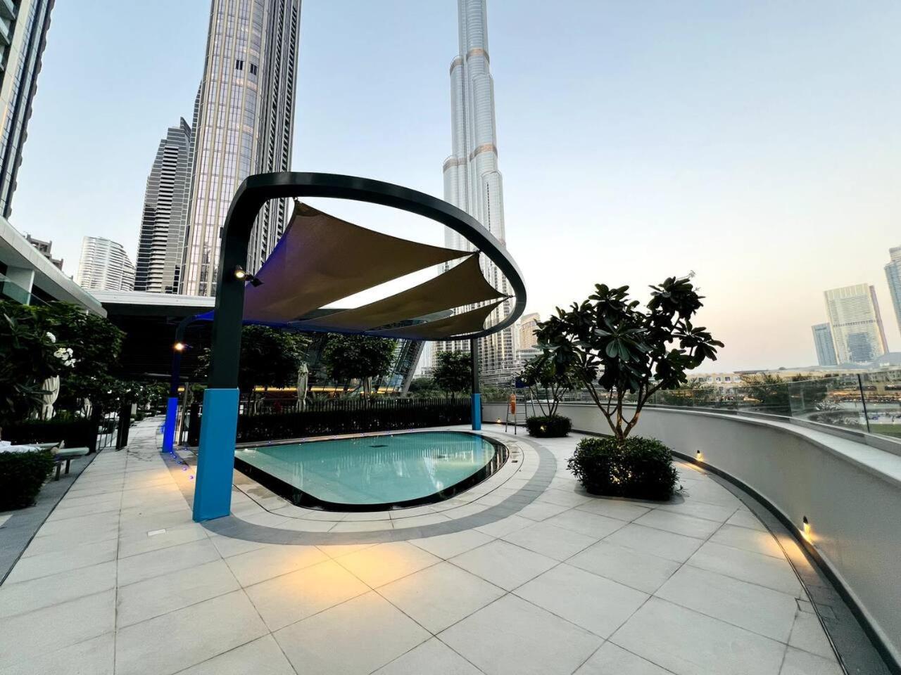 Prestige 2br Direct Burj Khalifa & Fountain View Apartment *